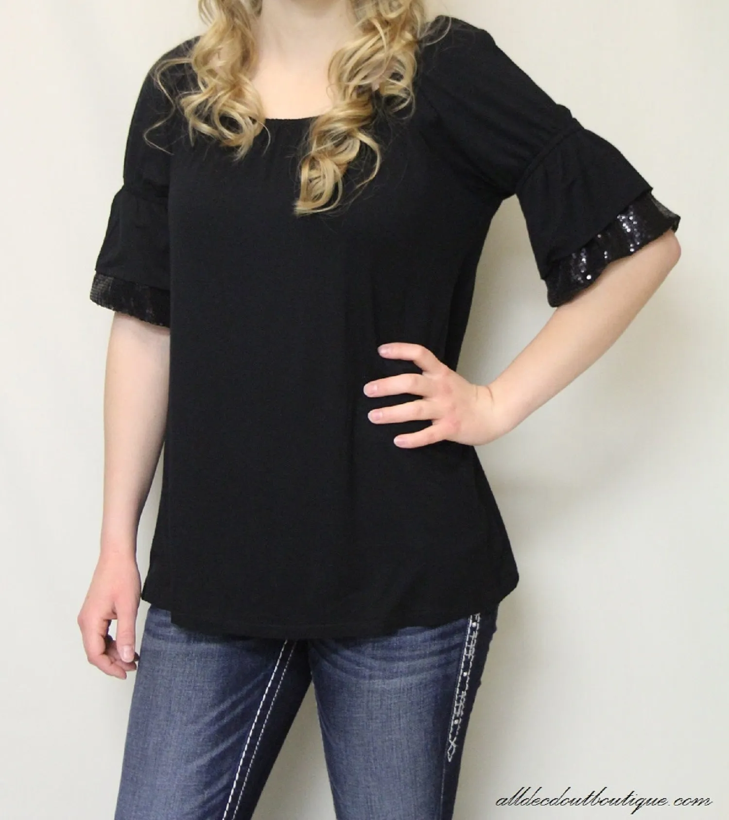 2 Tee Couture | Top with Glitter Sleeves Black