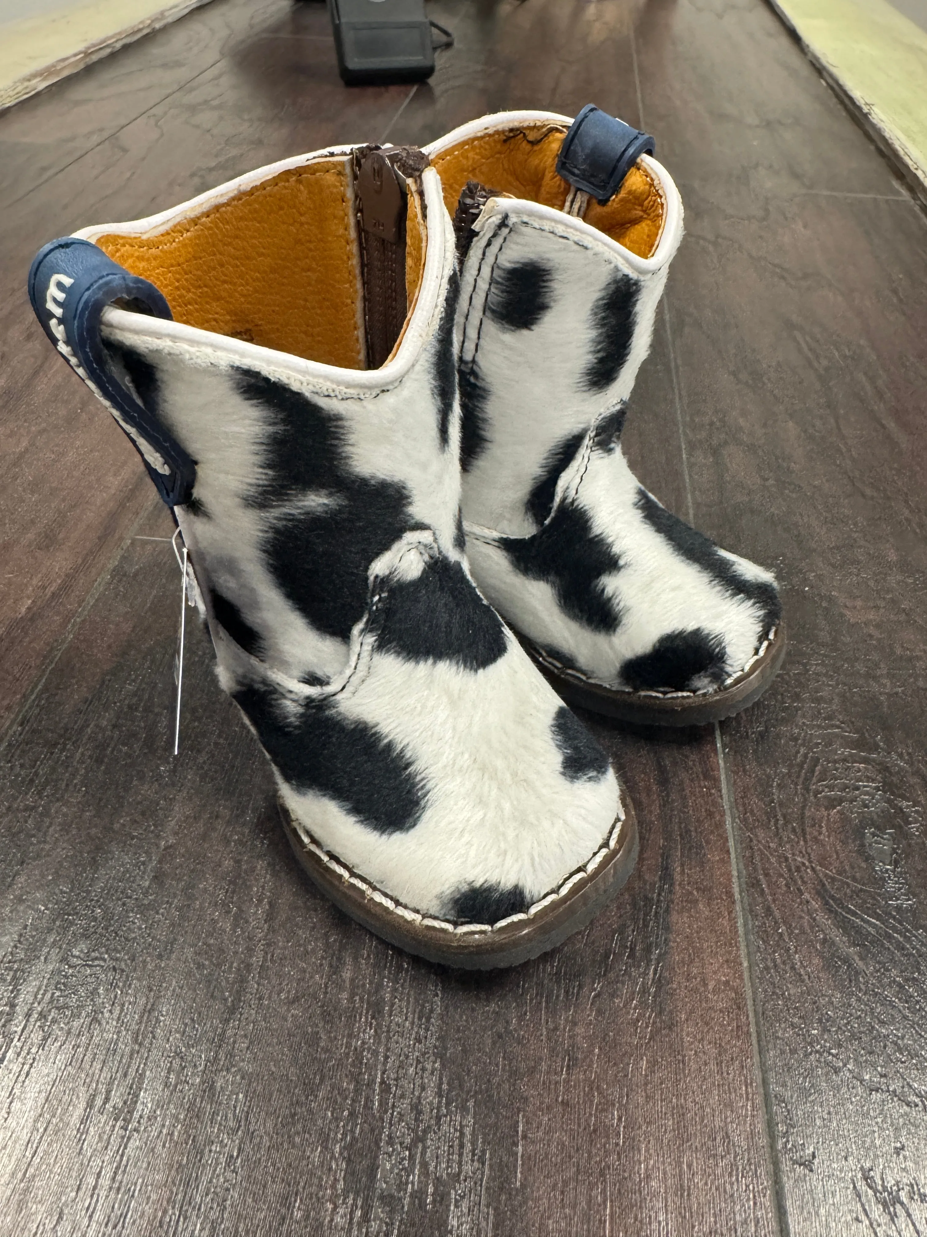 Baby Cow Print bl/wh